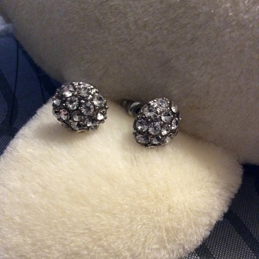 Silver tone Rhinestone Earrings - Picture 1 of 4